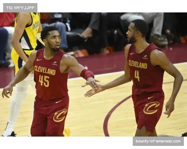 NBA爆冷骑士惨遭公牛逆转米切尔莫布利合砍43分仍无力回天 NBA爆冷骑士惨遭公牛逆转米切尔莫布利合砍43分仍无力回天